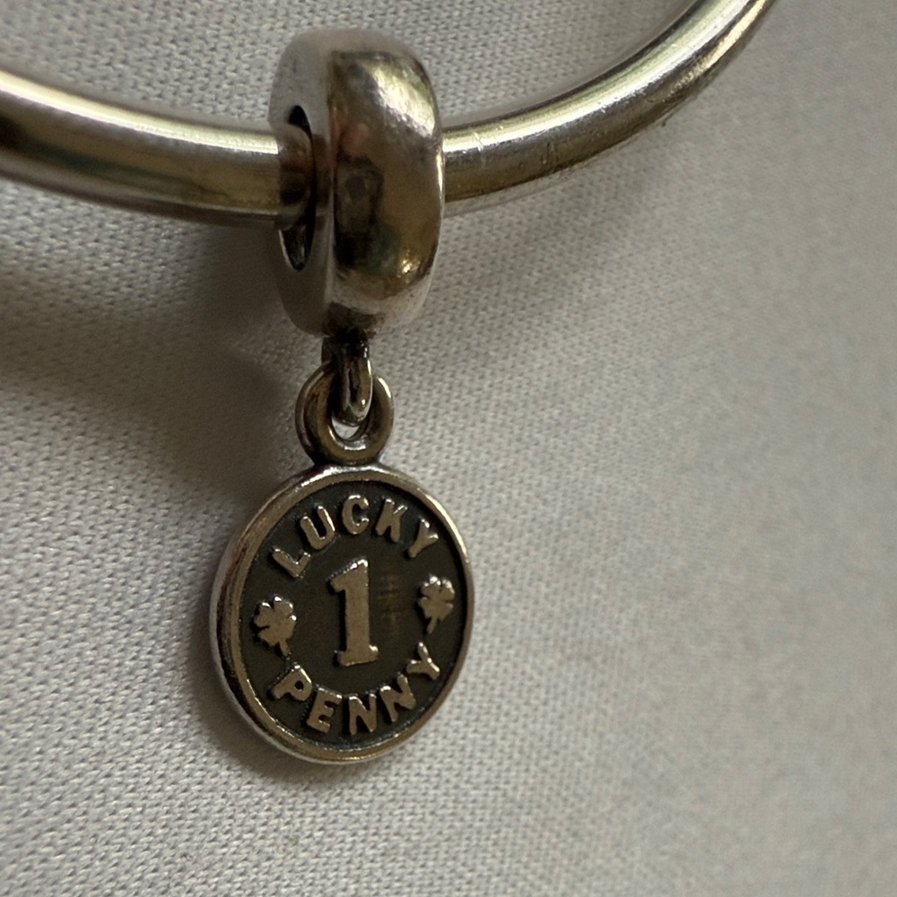 Pandora Silver Lucky Double Sided Design 🍀 Penny Charm​​​ - Picture 5 of 6